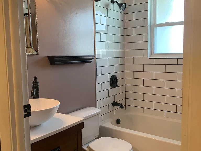 286 Berwin Pl — Photo 3