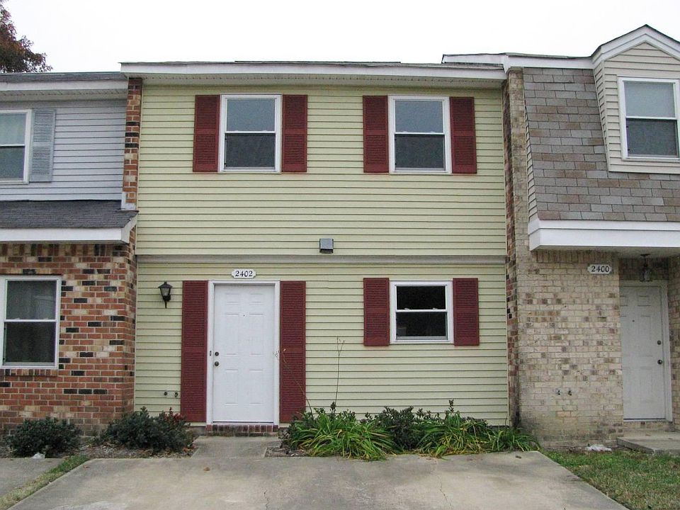 1st image of 2402 Sedgewick Dr