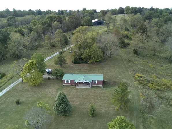 936 Gaines Rd, Stamping Ground, KY 40379