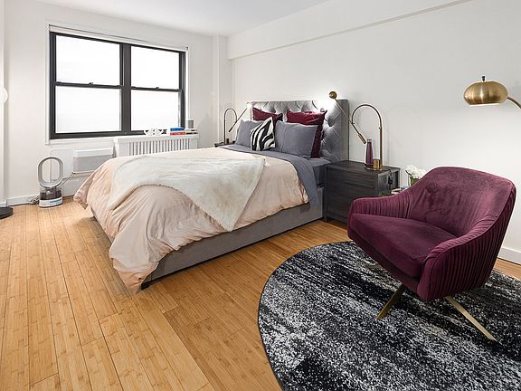 5th image of 408 W 57th St