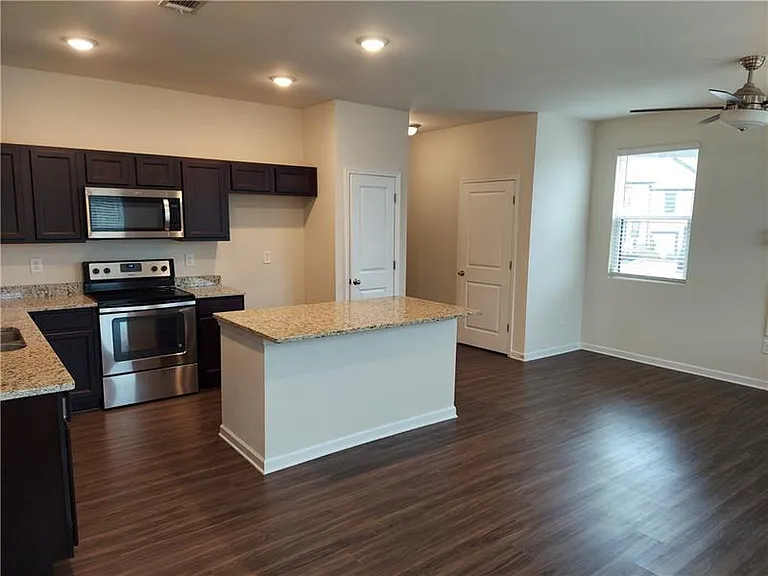6357 Mountain Home Way SE — Photo 5