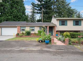 25 6th St, Fairview, OR 97024