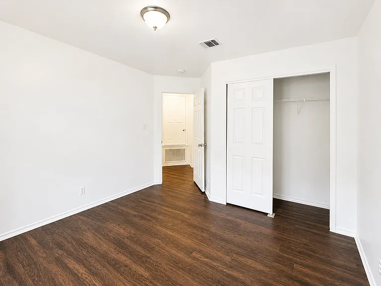 4124 Wensledale Dr #1 — Photo 5