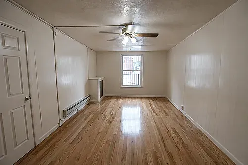 Robin Apartments — Photo 19