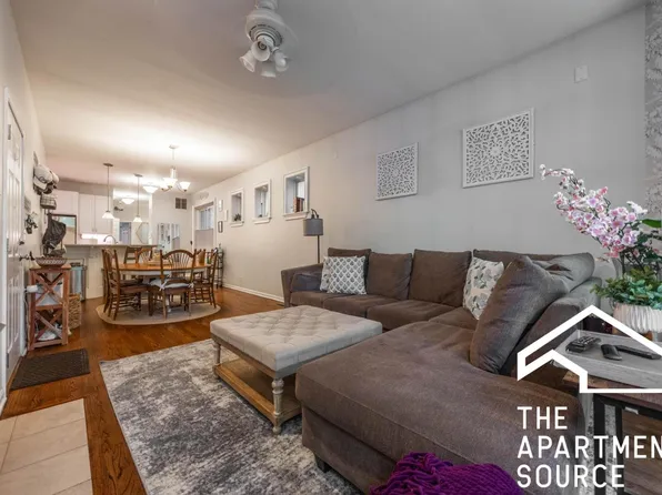 2321 N Lister Ave #1, Chicago, IL 60614