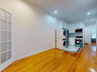 1415 2nd Ave APT 2, New York, NY 10021