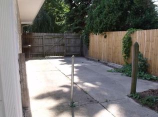 2116 35th Pl, Kenosha, WI 53140