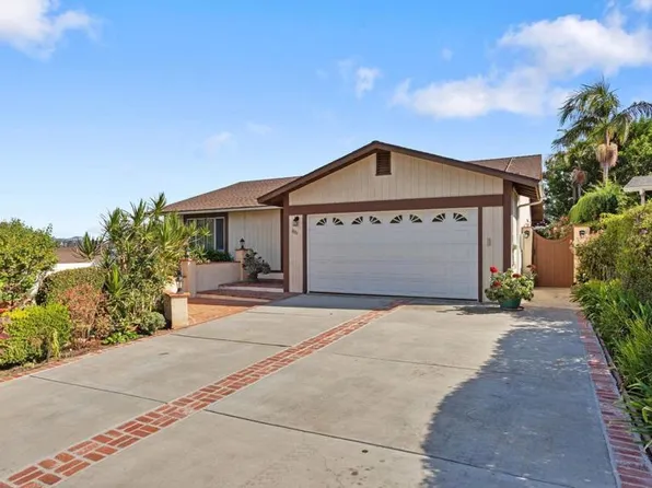 1003 Maryland Dr, Vista, CA 92083