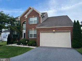 6110 Phelps Ln, Hanover, MD 21076