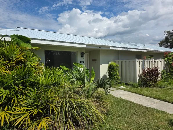 1307 N Seagull Point, Crystal River, FL 34429