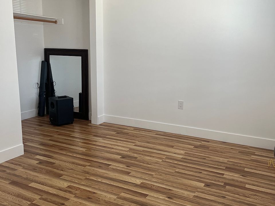 2nd image of 4110 E 61st St