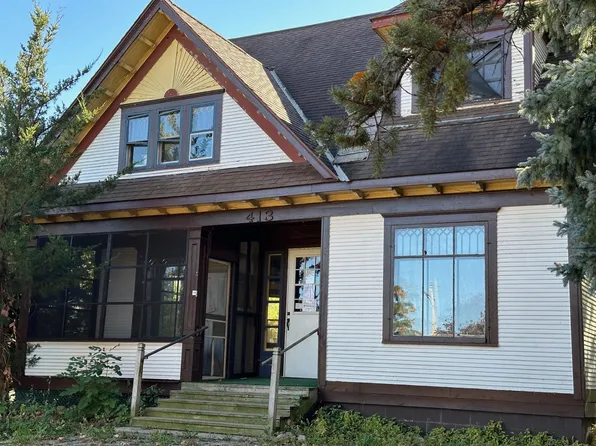 413 5th Ave NE, Melrose, MN 56352