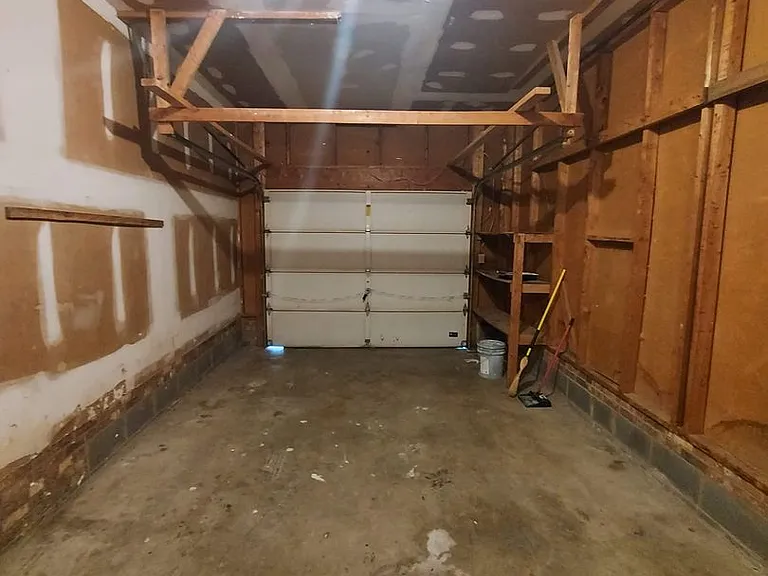 6701 Vaughn Rd — Photo 22