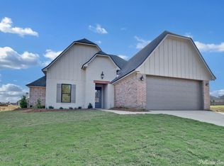 5759 Northwood Oaks Dr, Shreveport, LA 71107