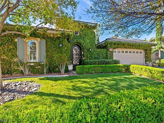 2nd image of 10273 Garden Glen Ln