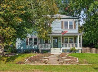 920 Ginter Ave, Iowa City, IA 52240
