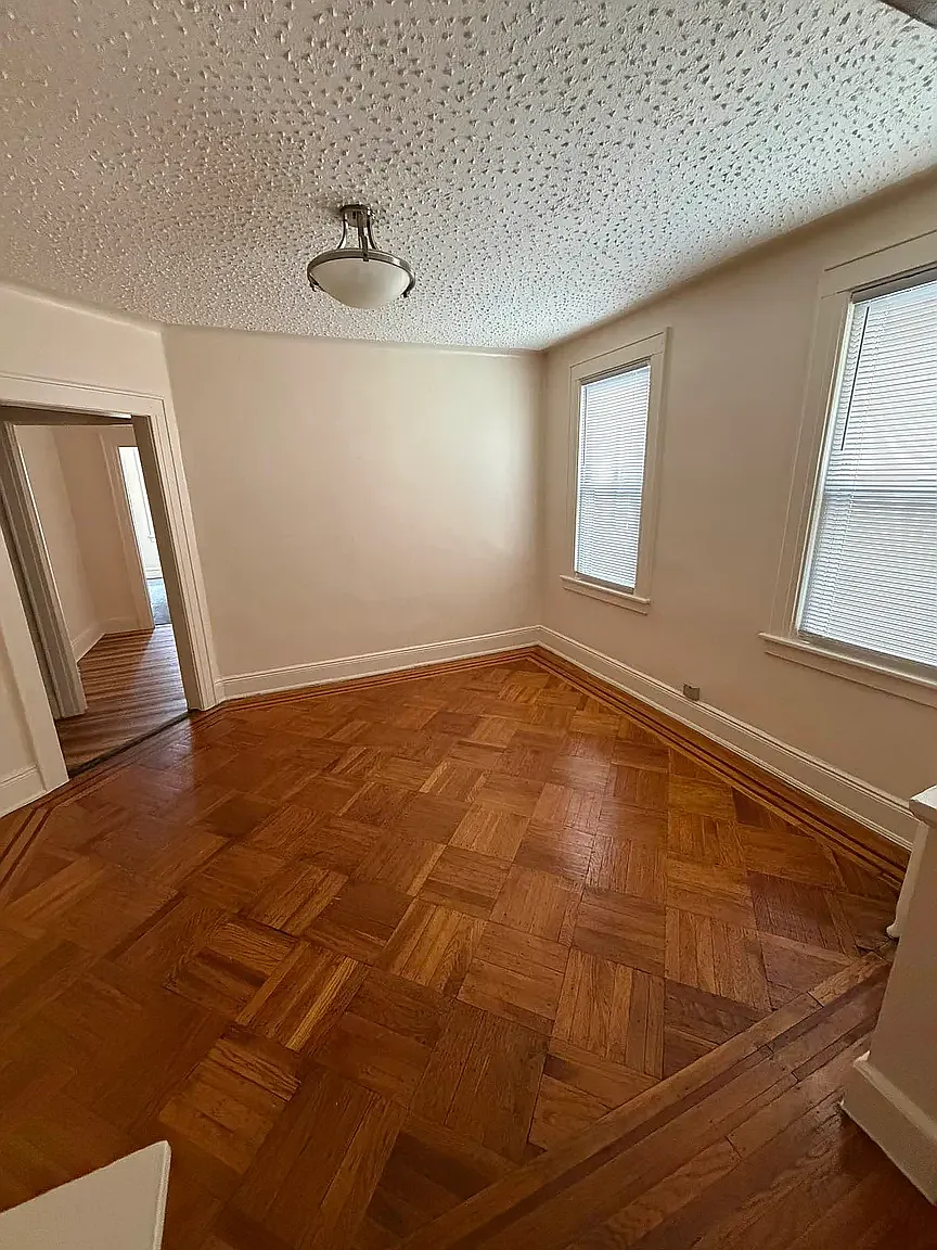 64-42 Catalpa Avenue — Photo 3