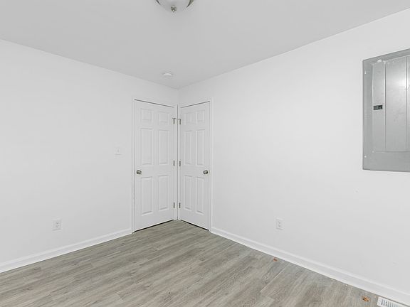 5th image of 67 Hobson St