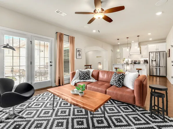 257 N Solitude Bnd #Id1221836p, Fayetteville, AR 72704