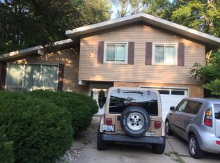 408 Arnold Rd, East Peoria, IL 61611