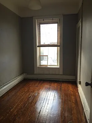 Rented by Evergreen Apartments BK | media 14