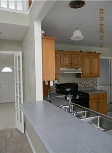 2nd image of 305 Cambray