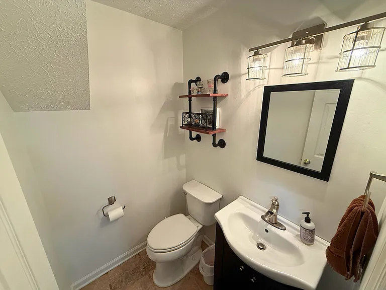 Basement half bathroom