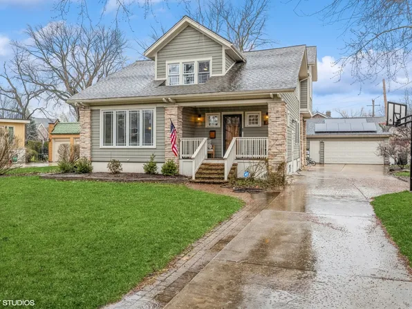 317 Olmsted Rd, Riverside, IL 60546