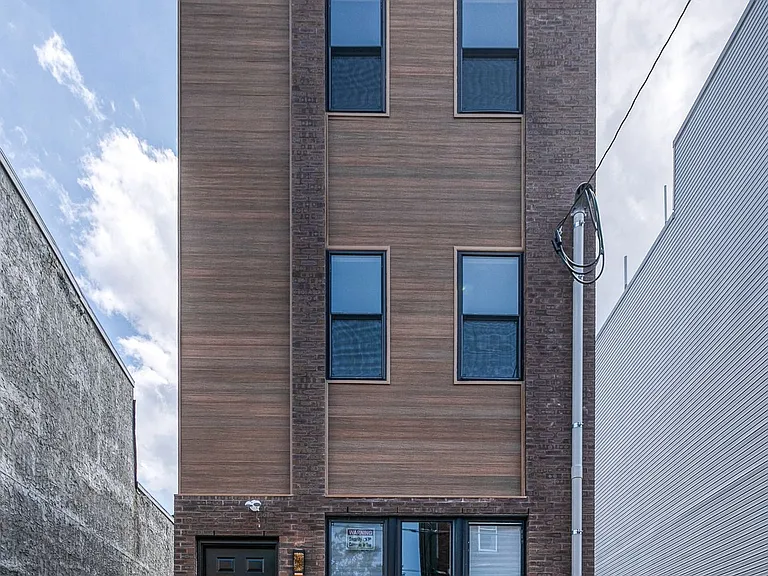 Brand New Luxury Apartments Brewerytown — Photo 2