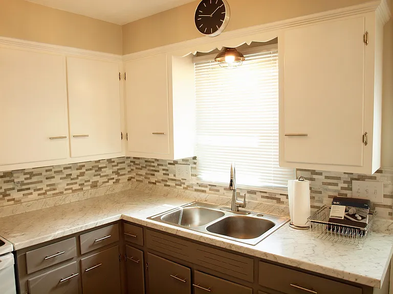 1224 Milford St NE #1 — Photo 4