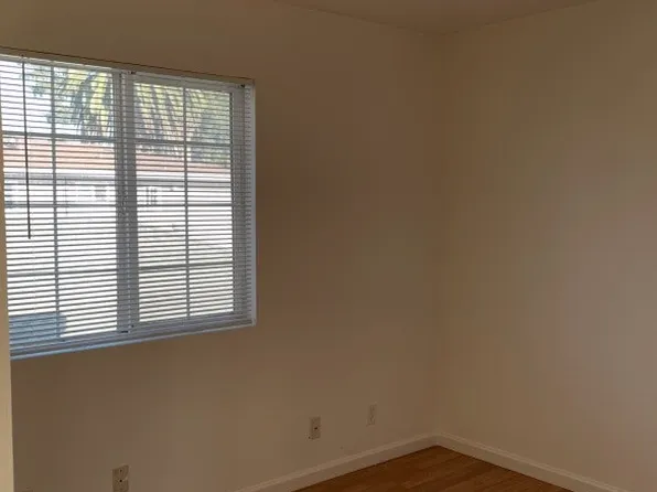 1525 Oxford St Unit A, Redwood City, CA 94061