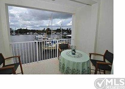 5th image of 100 Macfarlane Dr APT 3C