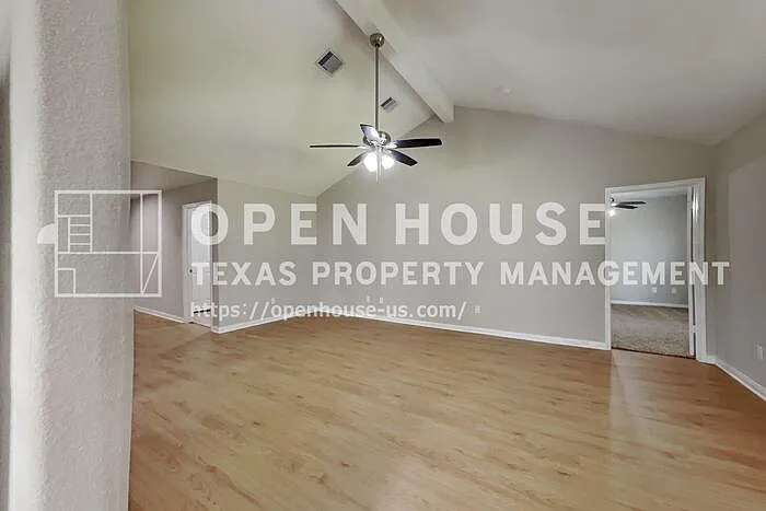 6826 Clover Walk Ln — Photo 5