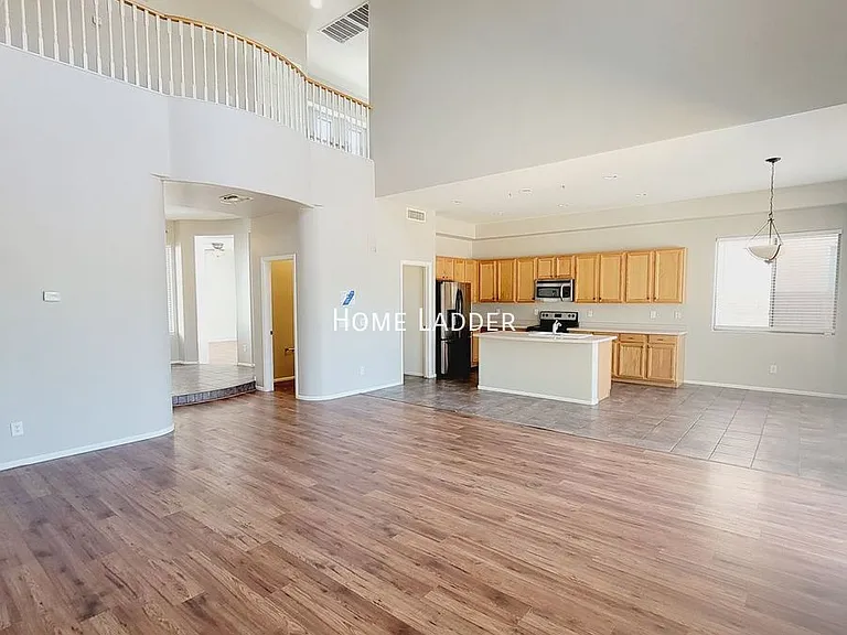 6282 S Moccasin Trl — Photo 4
