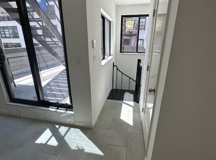 346 W 53rd St #6, New York, NY 10019