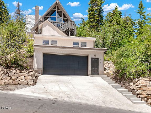 2nd image of 575 Upper Evergreen Dr