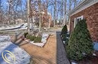 3rd image of 6106 Winged Foot Dr