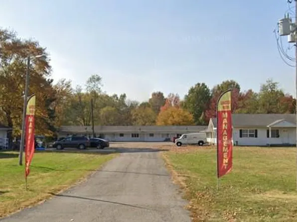 1950 N Illinois Ave, Carbondale, IL 62901