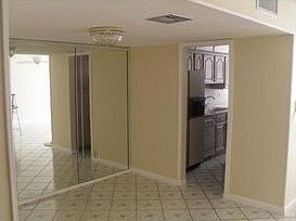 4th image of 18061 Biscayne Blvd #3012