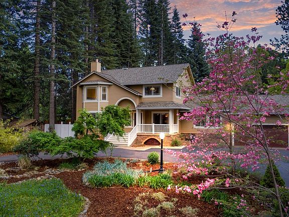 2nd image of 2829 Scenic Cir