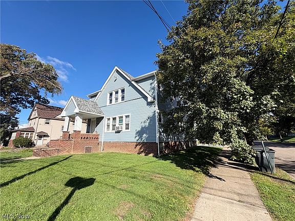 4th image of 774 Copley Rd