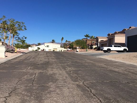 5th image of 2700 Via Del Lago