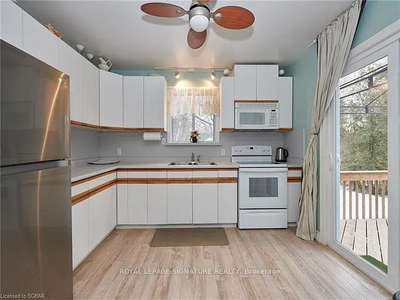 4 bed, $2,700 — Photo 3