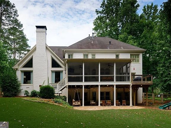 3rd image of 1670 Highgrove Club Dr