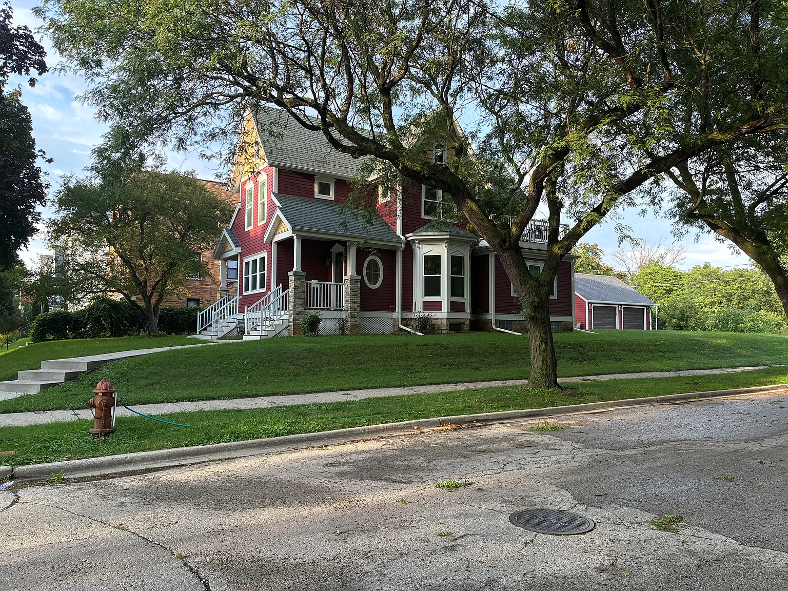 2204 N Booth St — Photo 1