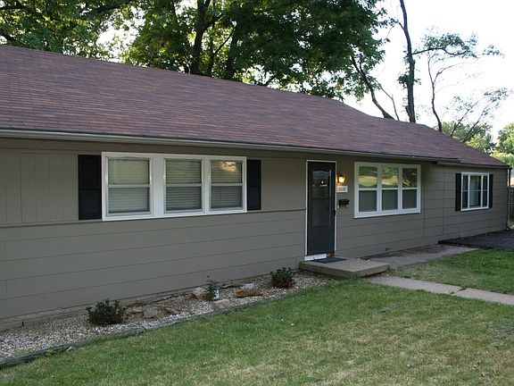 2nd image of 2830 S 26th St
