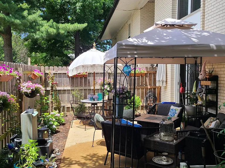 10469 Briarbend Dr #5 — Photo 24