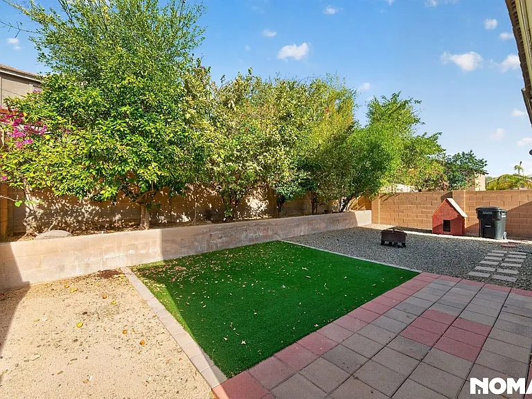 35203 N 30th Ln — Photo 29