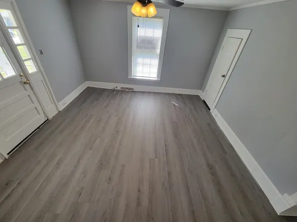 1016 Washington St APT A, Burlington, NC 27217