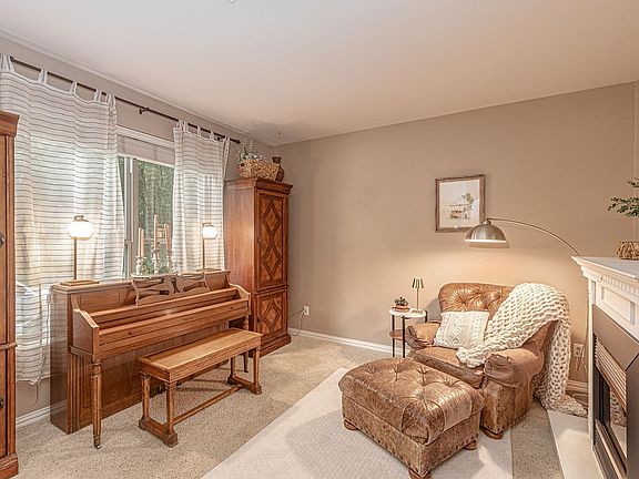 5th image of 2070 Aberdeen Ln